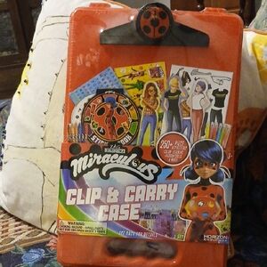 Miraculus Clip And Carry Case